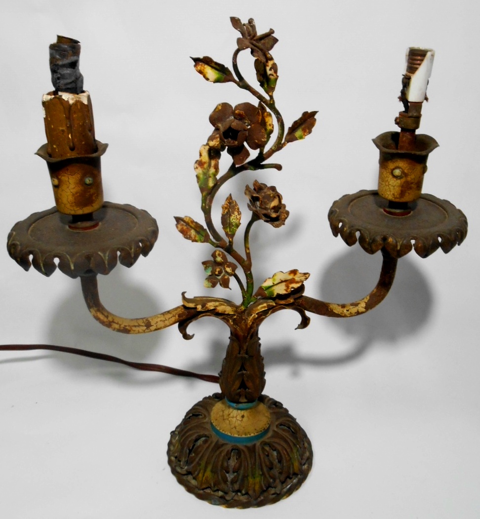 Antiga luminária para 2 lumens em bronze e fer r