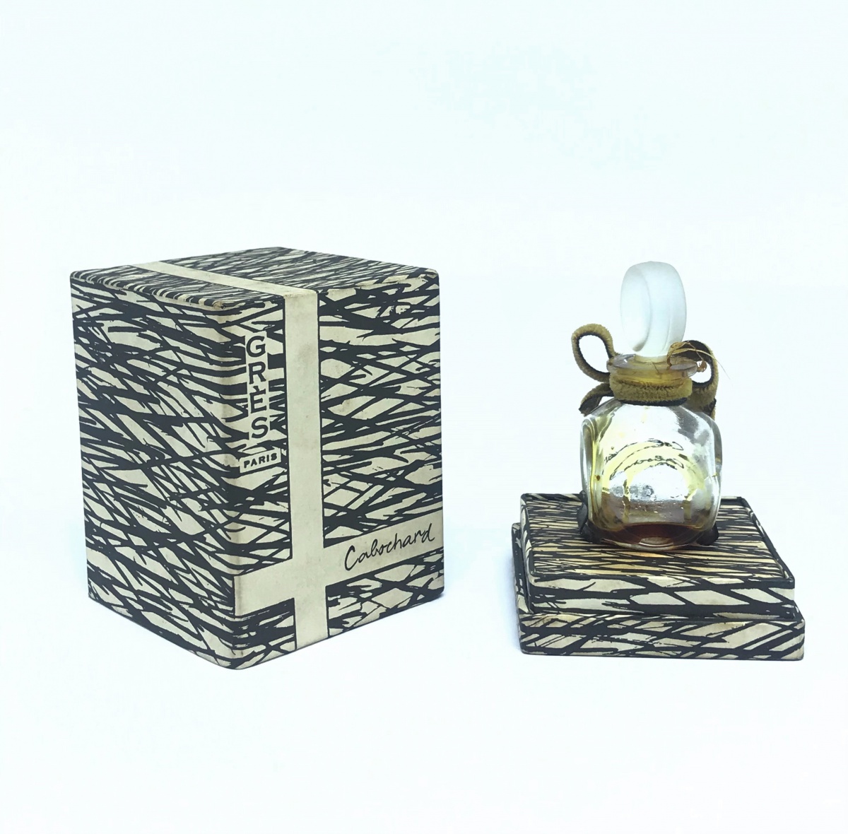 Antigo perfume francês, marca: Cabochard, da perfumaria
