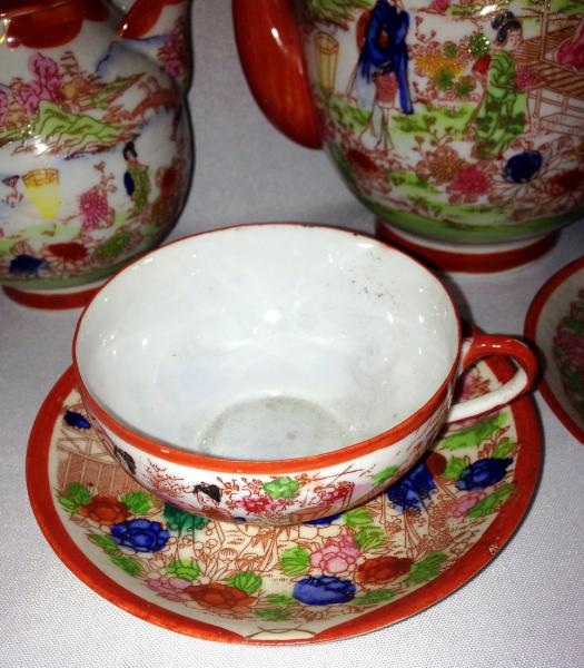 Conjunto de xícaras e bule de porcelana para chá ou café 13 peças