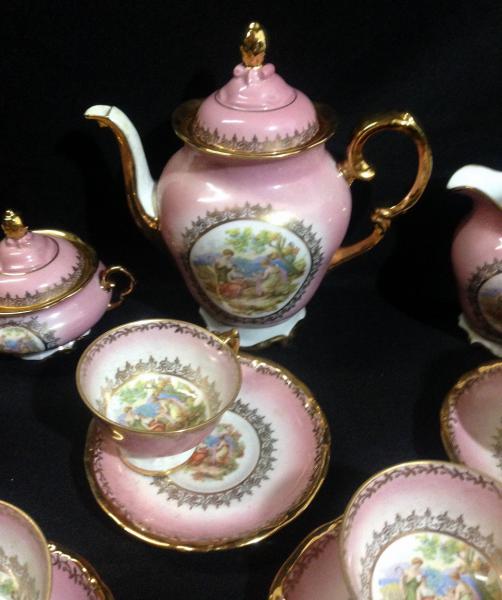 Belíssimo e antigo jogo de chá em porcelana alemã na co