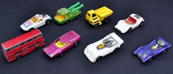 8 Colecionismo carros antigos 1970 em miniatura