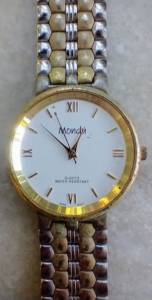 Mondu japan hotsell quartz watch