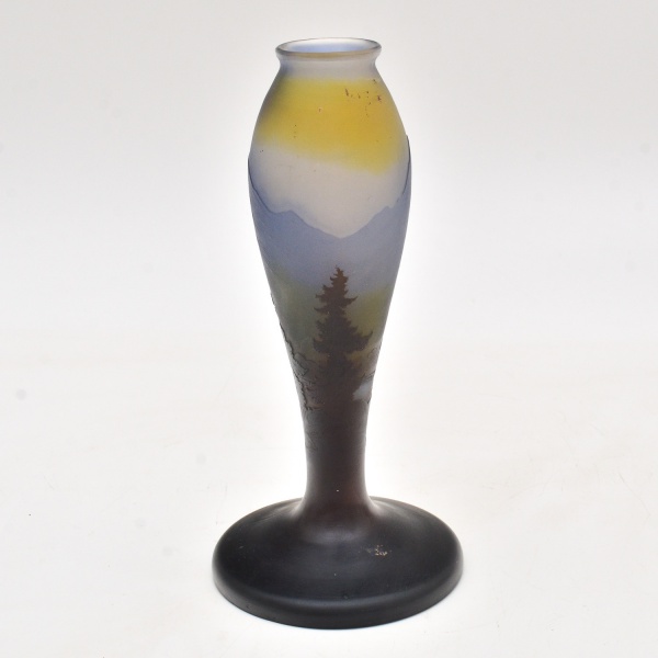 EMILE GALLÉ (4 de Maio de 1846, Nancy  23 de Setembro de 1904, Nancy) - Solifleur de pasta de vidro