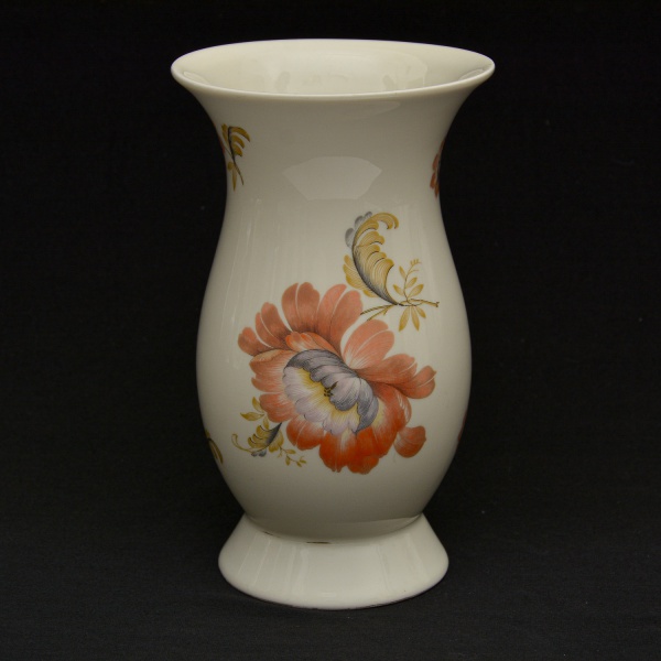 Arte . Pote de porcelana com tampa. Formato redondo. Decoração foto 4