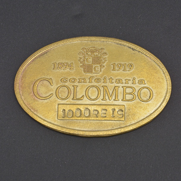 Arte . Libra Inglesa em ouro. Ano 1958, Peso 8 g. foto 2