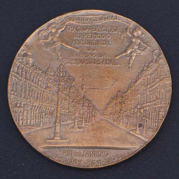 Arte . Libra Inglesa em ouro. Ano 1958, Peso 8 g. foto 4
