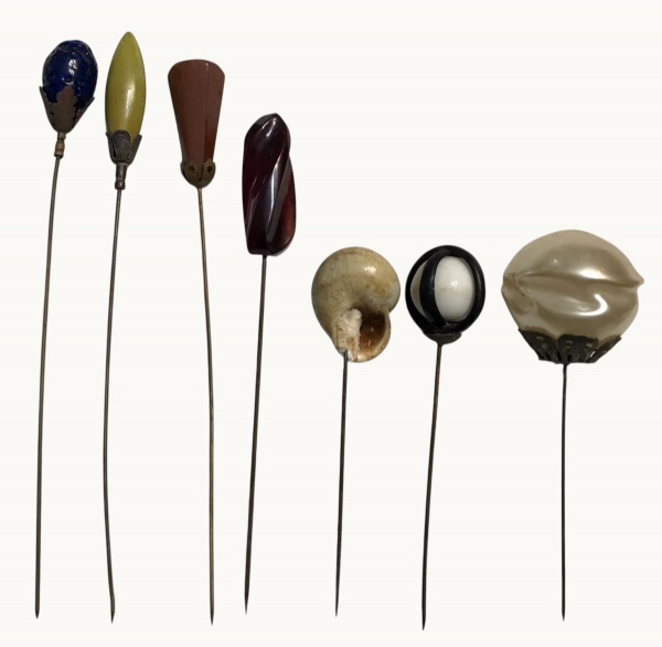 Arte . - 1396 - 4 ALFINETES PARA CHAPÉUS CONFECCIONADOS EM MET foto 8