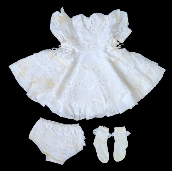 Arte . - 4573 - VESTIDO INFANTIL CONFECCIONADO EM ALGODÃO COR foto 1