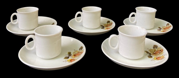 Arte . - CCVI - JAPAN - 8 XÍCARAS DE CAFÉ COM PIRES | CONFECCI foto 2