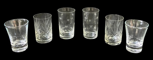 Arte . - CCCLXXXVIII - 6 TAÇAS PARA BEBIDAS CONFECCIONADAS EM foto 1