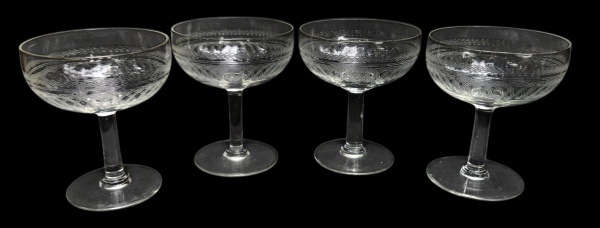 Arte . - CDIX - 5 TAÇAS PARA BEBIDAS ESTILO HOCK E BURGUNDY | foto 3