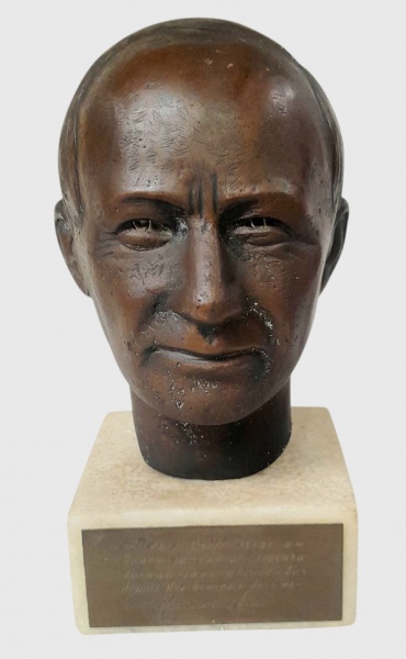 Arte . - 3786 - BUSTO DE HOMEM CONFECCIONADO EM TERRACOTA COM foto 5