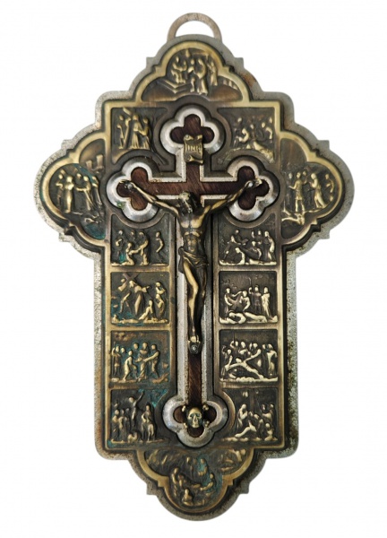 Arte . - 2498 - CRUCIFIXO DE PAREDE CONFECCIONADO EM MADEIRA E foto 3