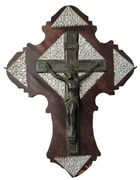 Arte . - 3200 - CRUCIFIXO DE PAREDE DECORADO COM PASSAGENS DE foto 2