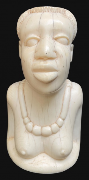 Arte . - 1358 - AFRICA - ESCULTURA COM REPRESENTAÇÃO DE BUSTO foto 4