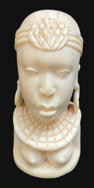 Arte . - 1365 - AFRICA - ESCULTURA COM REPRESENTAÇÃO DE BUSTO foto 2