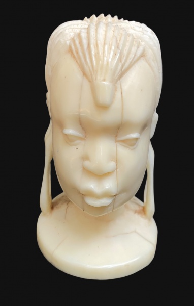 Arte . - 1365 - AFRICA - ESCULTURA COM REPRESENTAÇÃO DE BUSTO foto 4