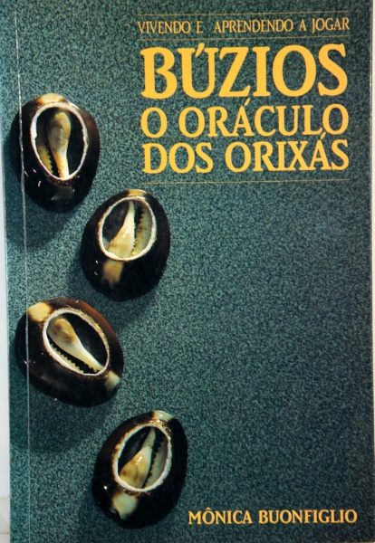 Arte . (2) Livros: Anuário do Museu Imperial. Petrópolis. Vol. foto 2