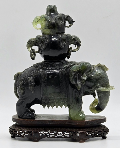 Arte . Escultura em coral, China século XIX, reinado Qianlong, foto 2