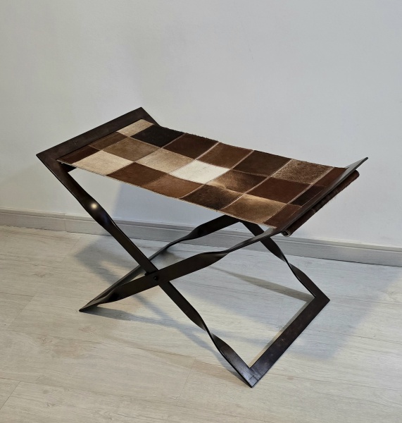 Arte . Bookcase vitoriano em madeira nobre com folha de rádica foto 7