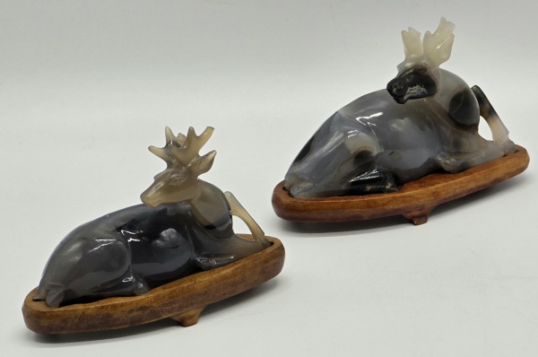 Arte . Par de Cassolettes / Ânforas estilo império, esculpidas foto 3