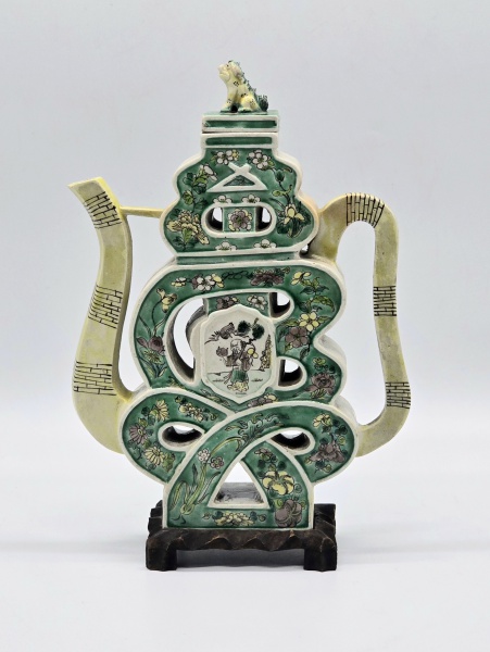 Arte . Antigo bule em porcelana Chinesa século XVIII, reinado foto 7
