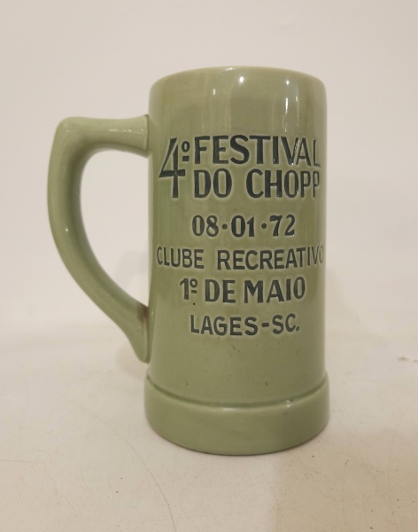 Arte . Caneca para Chopp em cerâmica " 4 Festival do Chopp foto 2