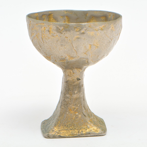 Arte . WEDGWOOD- ENGLAND - "Torch bearer", estatueta m foto 1