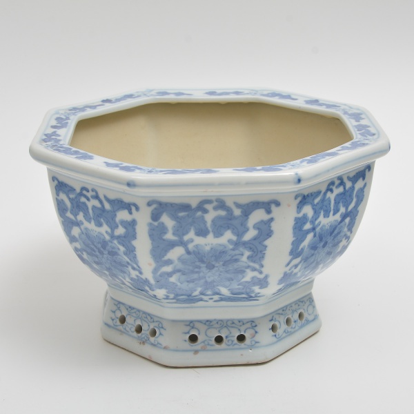 Arte . Serviço para chá em porcelana nacional da marca REAL, m foto 5
