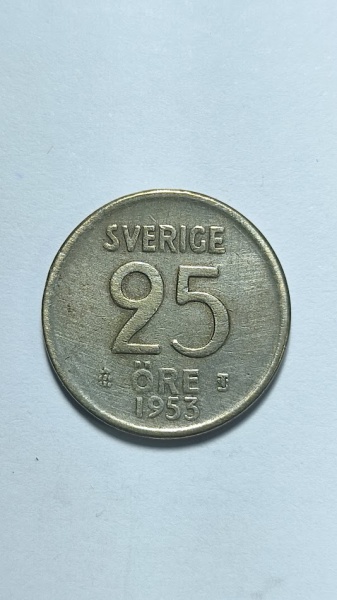 Arte . Prata moeda sueca de 25 one, datada de 1953. Com coroa foto 1