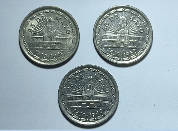 Arte . Prata - Moeda de origem uruguaia, de 20 centésimos, dat foto 3