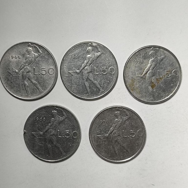 Arte . Moeda do Reino Unido de 50 Pence datada de 1969, no for foto 6