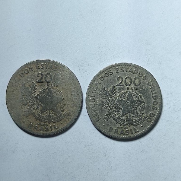Arte . Três moedas de 400 Réis, datadas de: 1938 e 1940. Med: foto 1