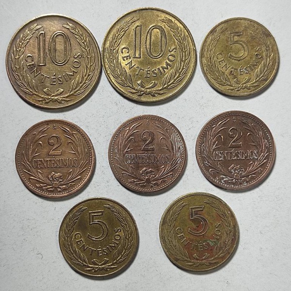 Arte . Duas moedas de um penny americano (centavo de dólar), d foto 8