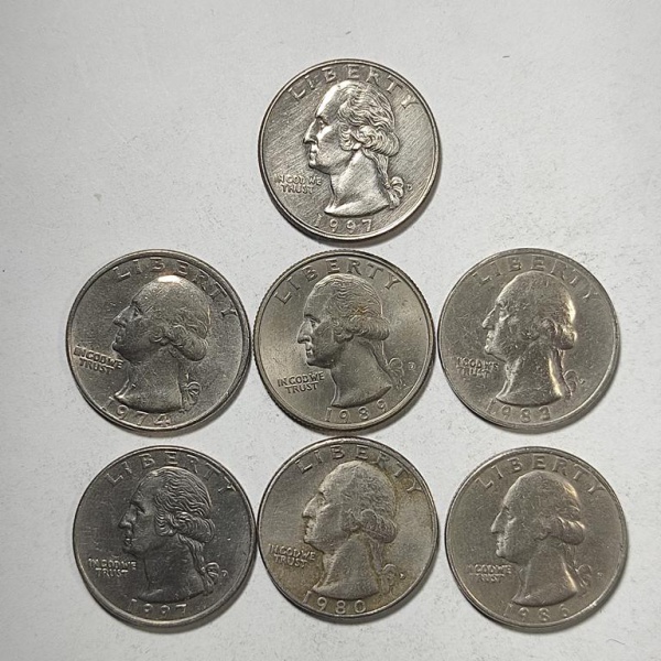 Arte . lote constando de doze moedas uruguaias de 2, 25, 10, 5 foto 6