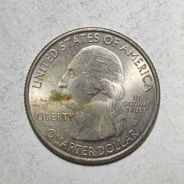 Arte . Cinco moedas de dez centavos dos estados unidos, datada foto 8