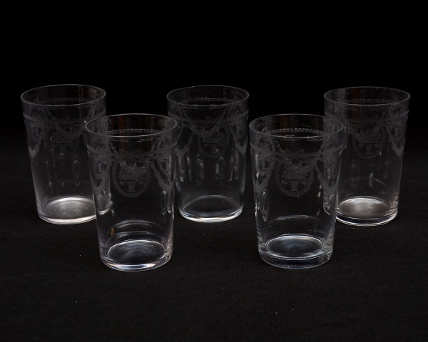 Arte . Quatro cálices para licor ou Porto, em cristal, de pé a foto 1