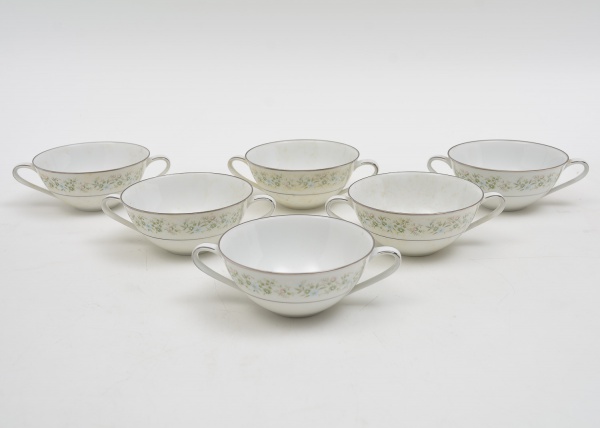 Arte . Conjunto para chá, bule e cinco copinhos em porcelana o foto 8
