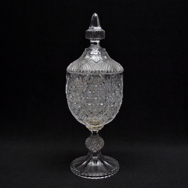Arte . SAINT LOUIS - Cinco copos em fino cristal francês, bojo foto 4