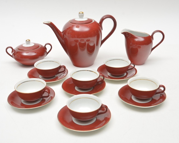 Arte . Quatro pratos  decorativos, três em porcelana, um inglê foto 5
