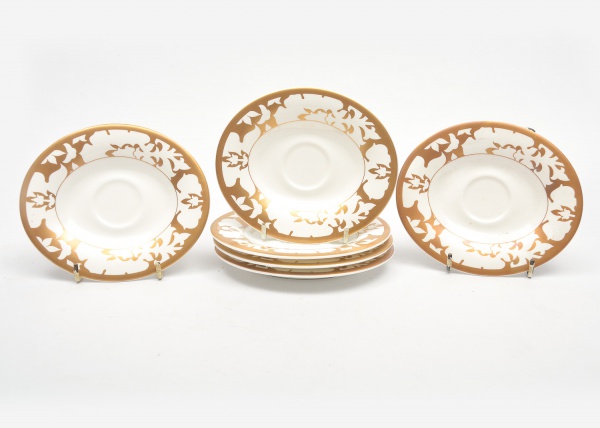 Arte . NORITAKE- Seis pratinhos, sendo um  diferente,  em porc foto 3