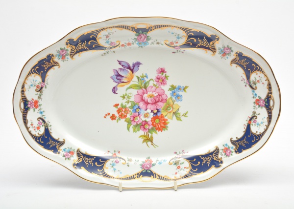 Arte . NORITAKE- Seis pratinhos, sendo um  diferente,  em porc foto 5