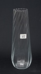Vaso estilo art deco, em vidro murano gomado translucido, alt. 28cm.
