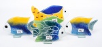Peixes, quatro estatuetas estilo art deco, em vidro murano multicolorido, med. 23 x 12cm, 18 x 12cm e 17 x 12cm.