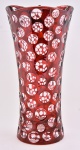 Grande vaso estilo art deco, em cristal double ruby e translucido lapidado em cabochons, med. 16 x 30cm.