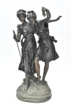 S/ ASSINATURA - Esc. Italiana - Séc. XX - Ninfas Panateneias, grande grupo escultórico italiano Séc. XX estilo art nouveau, em marmorite patinado, alt. 61cm. (restaurada).