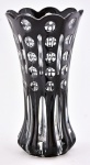 Vaso balaustre estilo art deco, em cristal double black e translucido lapidado em gomos e cabochons, alt. 24cm.