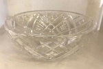 Bowl em cristal translucido lapidado. Med. 10 X 22 cm.