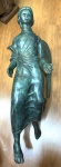 Alfredo Ceschiatti - Belíssima escultura em bronze patinado representando "Anjo" similar do da catedral de Brasília) peça assinada. Med. 106 X 30 X 50 cm.