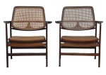 <b>SÉRGIO RODRIGUES - OCA -"OSCAR NIEMEYER" , 1956 </b> - Par de Poltronas de madeira. Assen